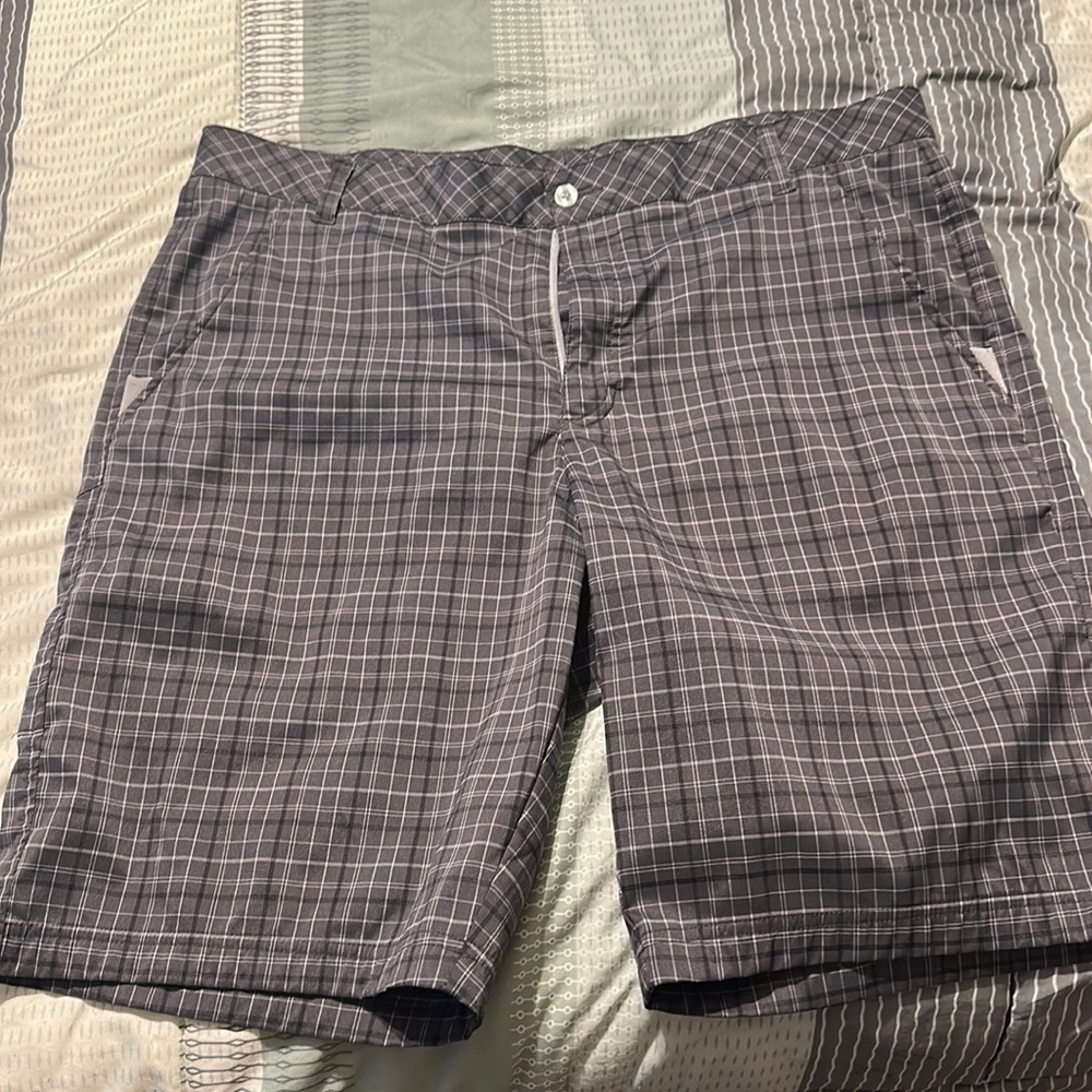 Fila golf shorts size 38